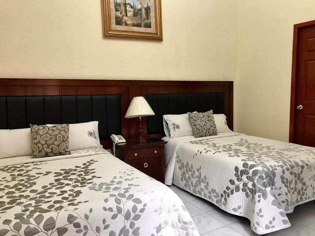 Hotel Casona Misiones Querétaro Eksteriør billede
