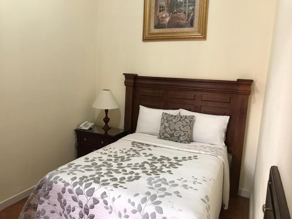 Hotel Casona Misiones Querétaro Eksteriør billede