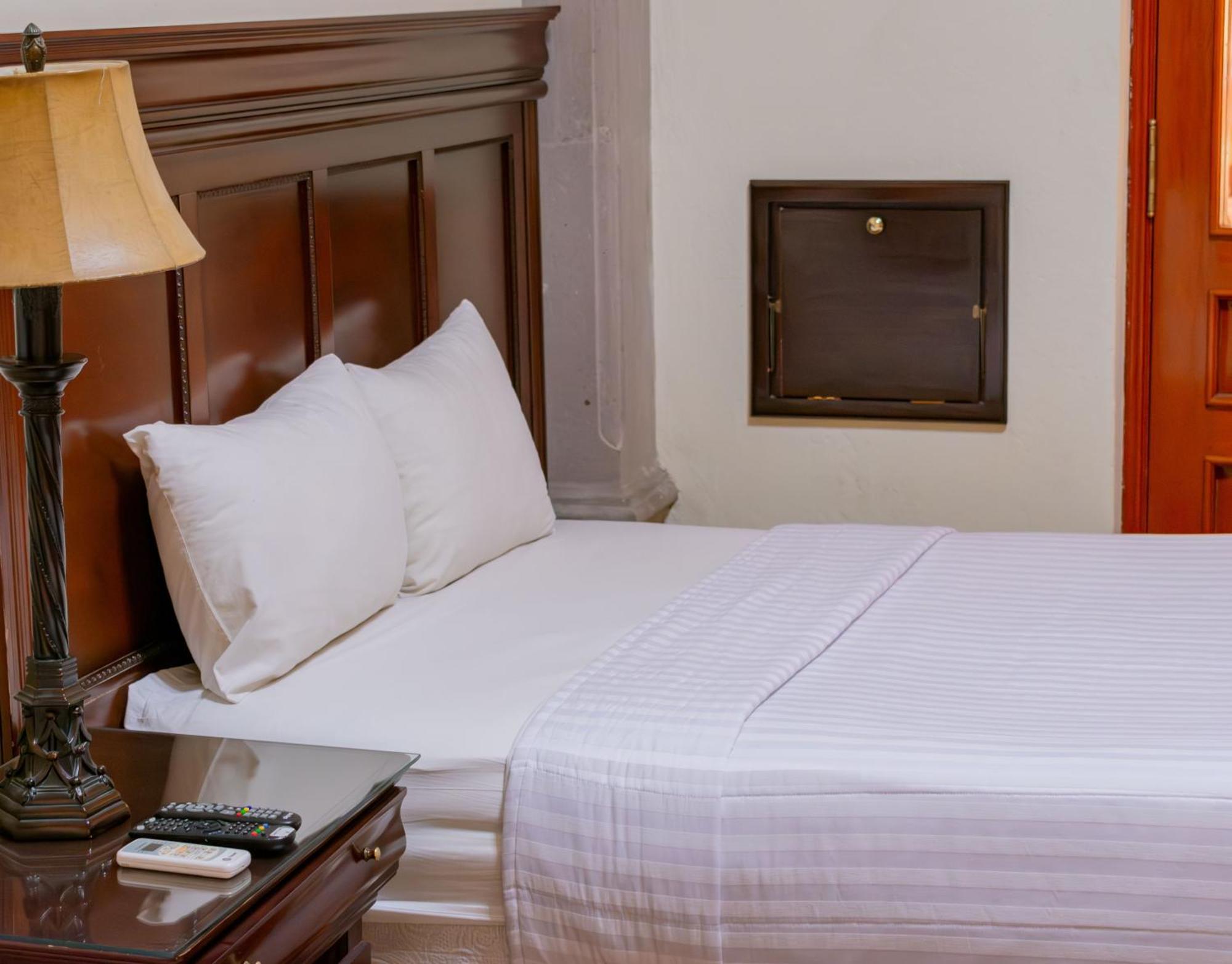 Hotel Casona Misiones Querétaro Eksteriør billede