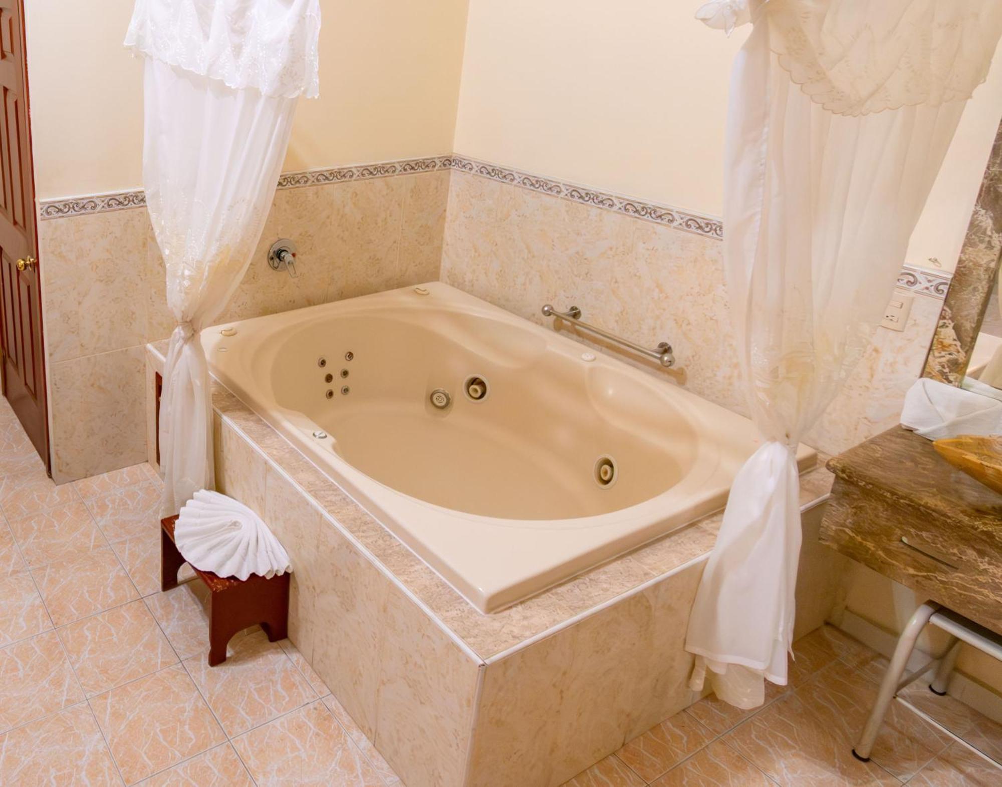 Hotel Casona Misiones Querétaro Eksteriør billede